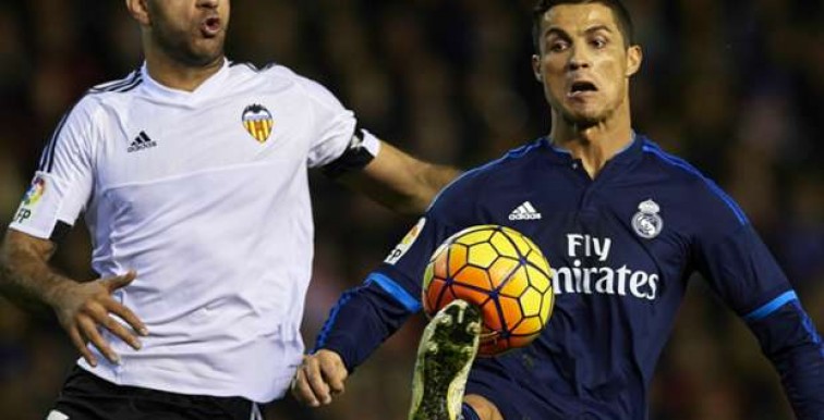 Liga: le FC Valence et le Real Madrid se neutralisent (2-2)