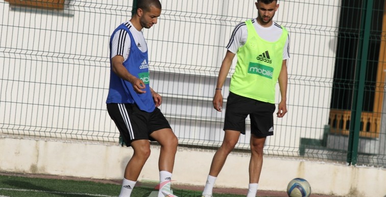 EN : Hanni a rejoint le groupe à Sidi Moussa