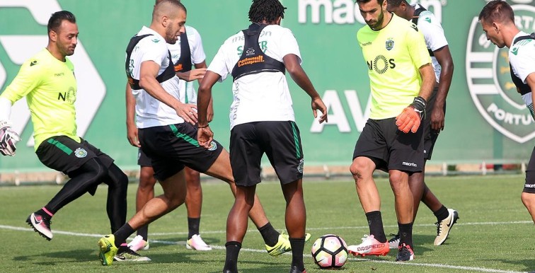 Sporting : Slimani en retard sème la confusion