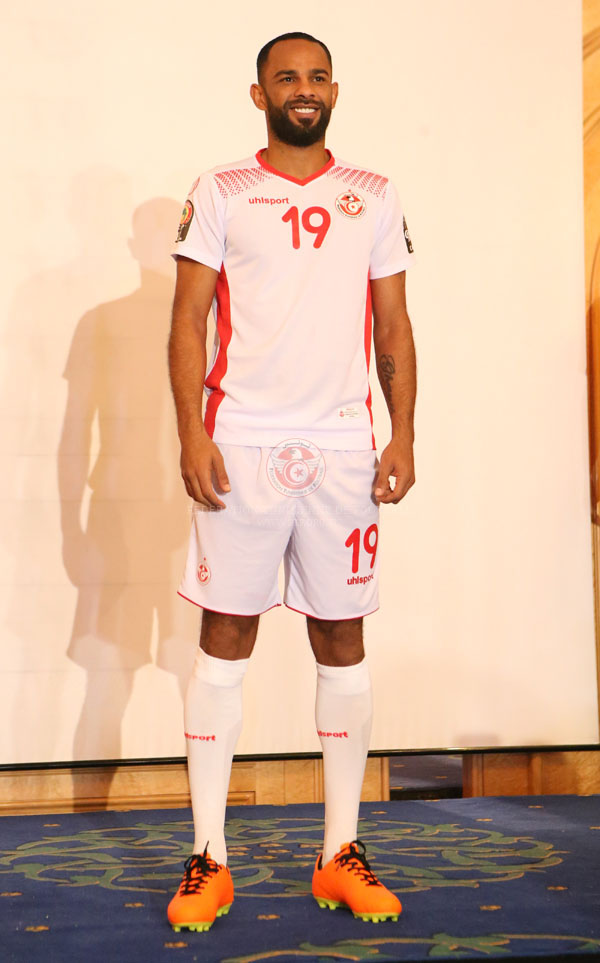 saber-khlifa-tunisie-maillot