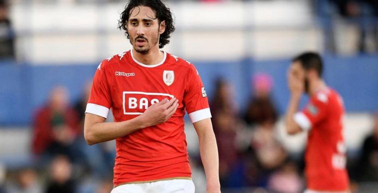 Mercato : le transfert de Belfodil retardé par des intermédiaires