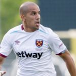 feghouli-west-ham-blanc-zoom