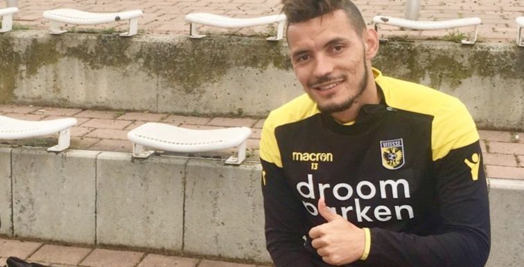 Pays-Bas : Darfalou fait ses débuts officiels