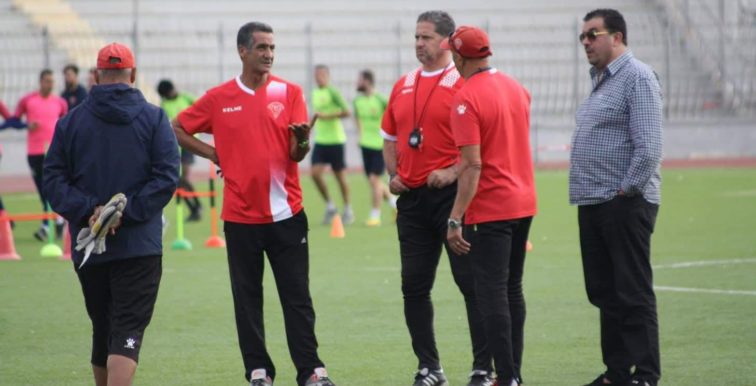 MC Oran : 44 millions DA de dettes du club envers d’anciens joueurs