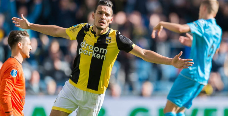 Vitesse Arnhem : Darfalou blessé au genou