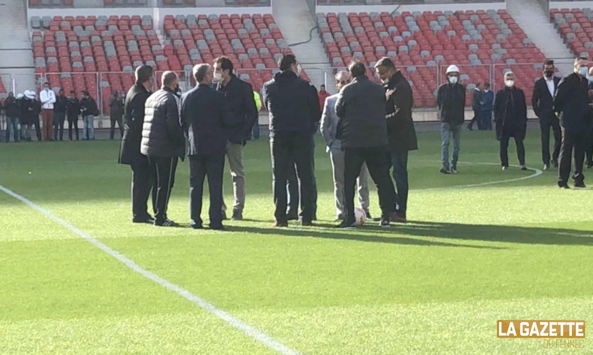 visite belmadi stade oran pelouse fevrier 2021