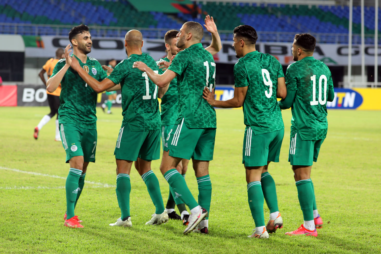 dos celebration slimani ghezzal zambie 3 3 lusaka mars 2021