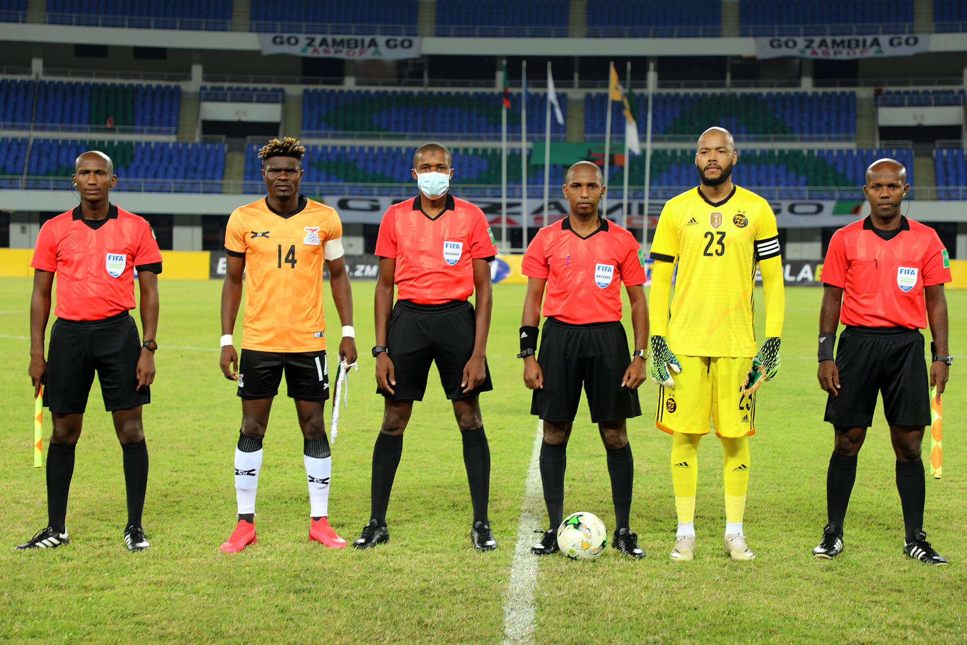 mbolhi capitaine arbitre adelaid ali mohamed zambie 3 3 lusaka mars 2021