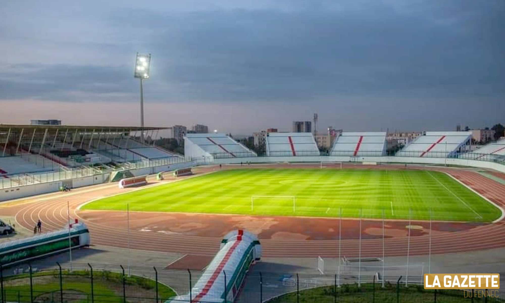 terrain nuit stade tchaker blida