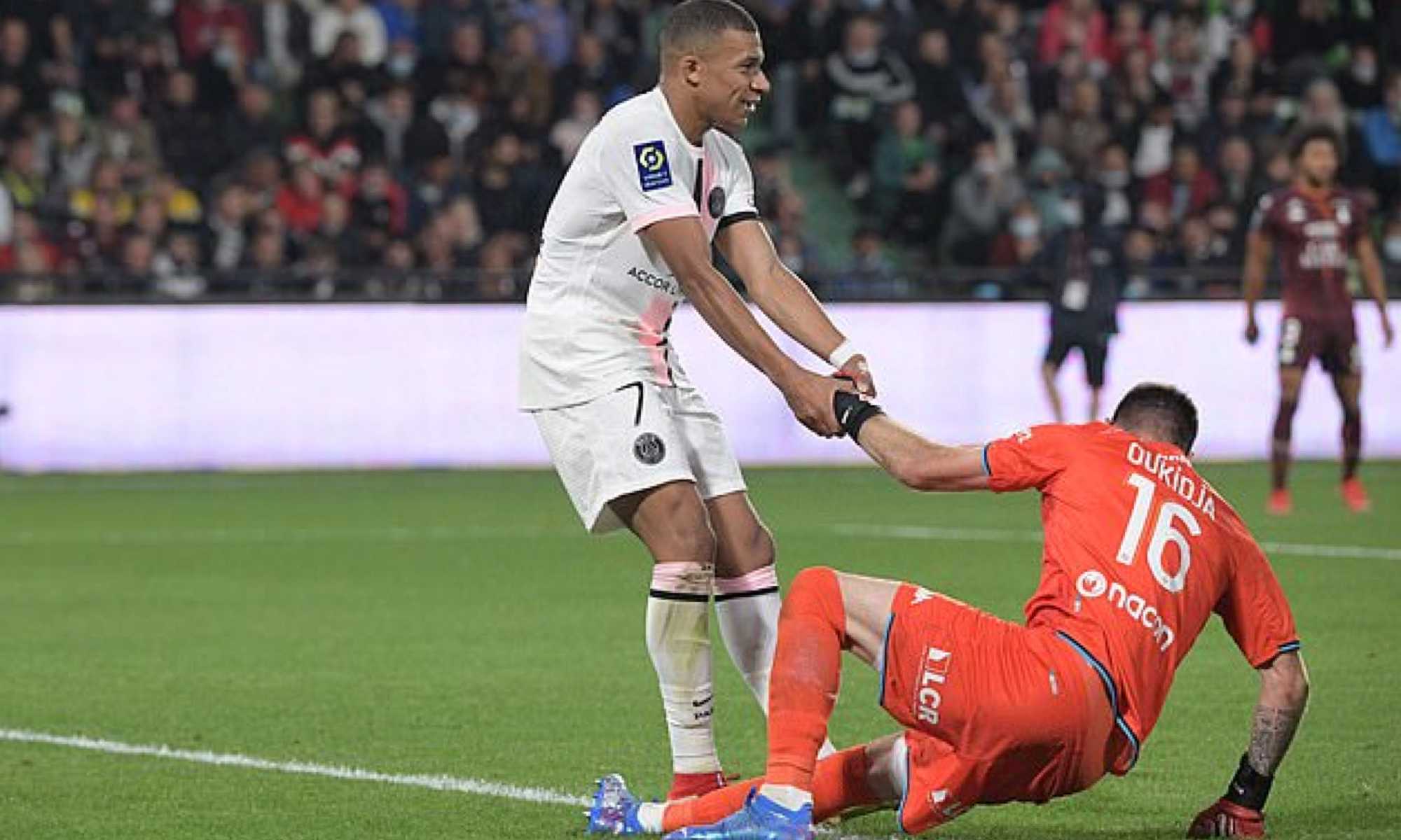 oukidja mbappe colere releve