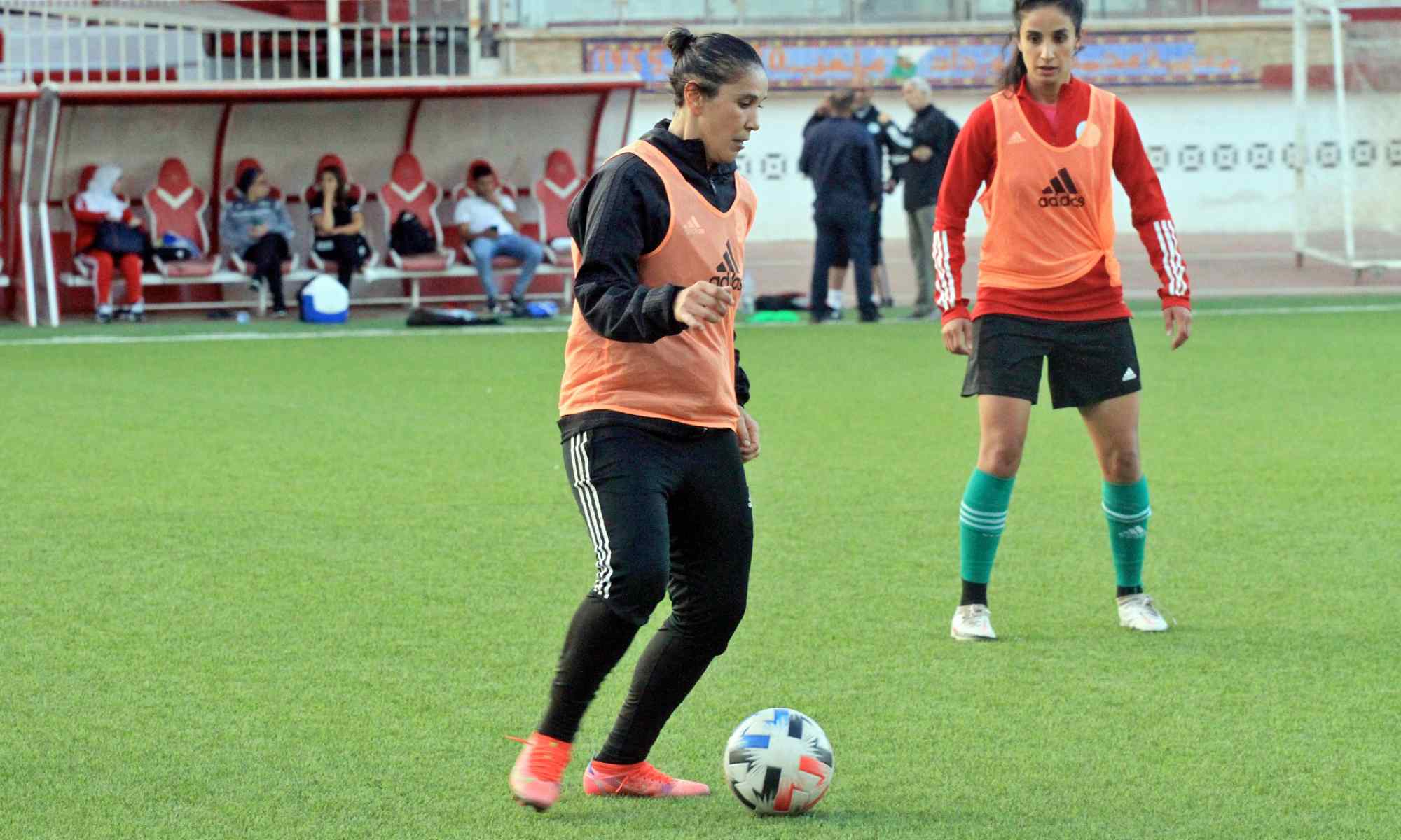 feminine naima bouhenni entrainement