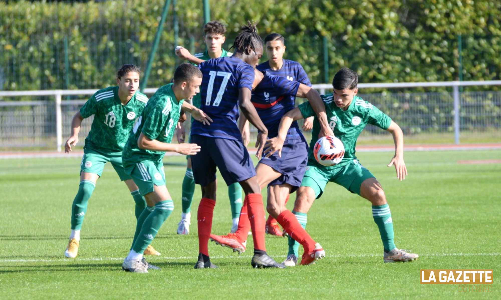 u18 milieu messoussa duel france algerie