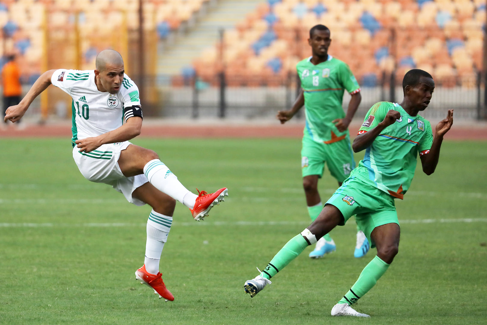 frappe feghouli capitaine djibouti vs algerie 4 0 12 novembre 2021 cairo stadium