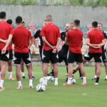 belmadi groupe feghouli rouge tete a tete