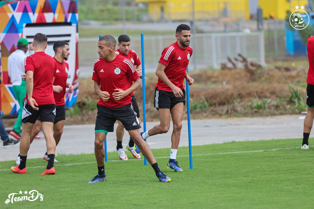 bendebka mahrez premiere seance entrainement a douala can 2021