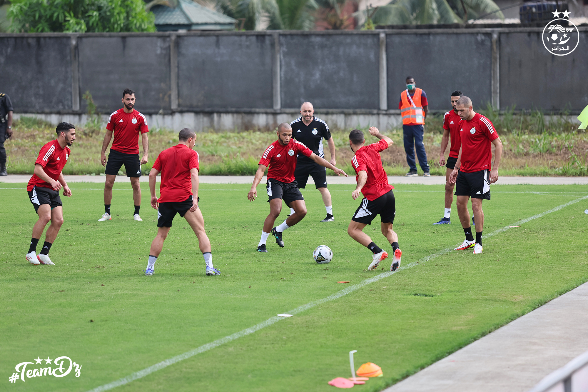 brahimi belmadi toro premiere seance entrainement a douala can 2021