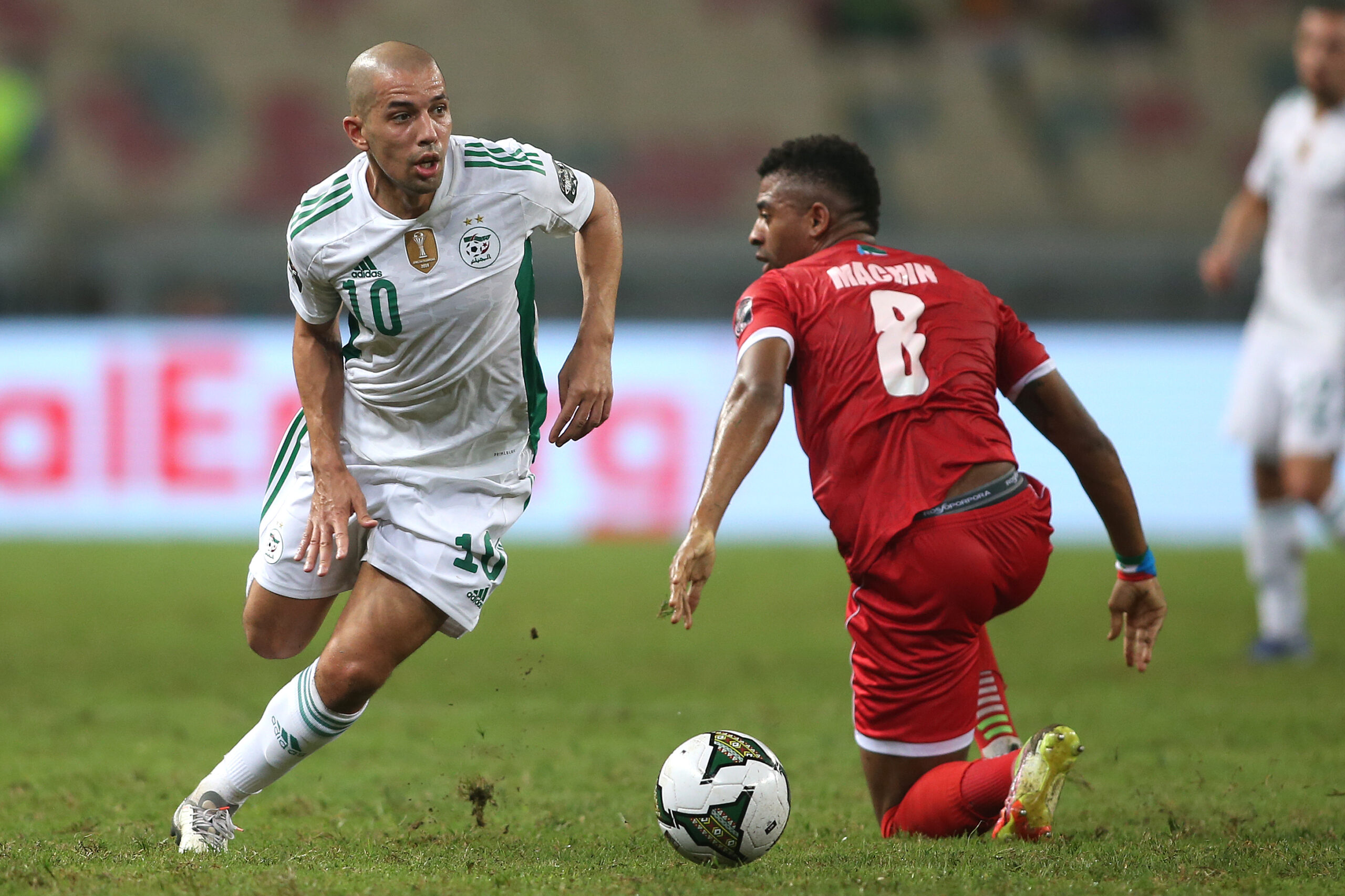 feghouli souffre defaite guinee equatoriale can 2021