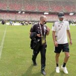 mahrez et belmadi pelouse japoma inspecte