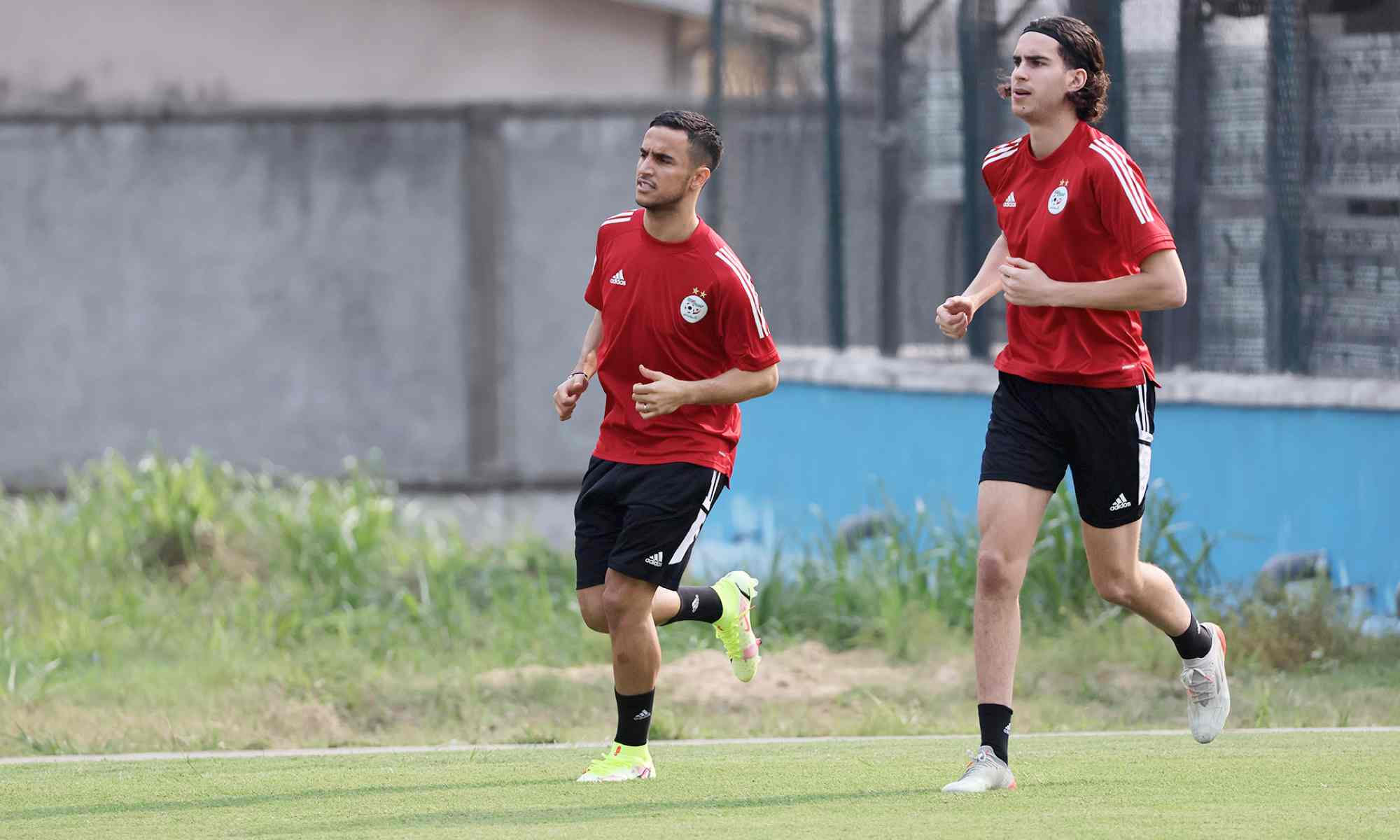 ounas zerrouki reprise blessure entrainement douala