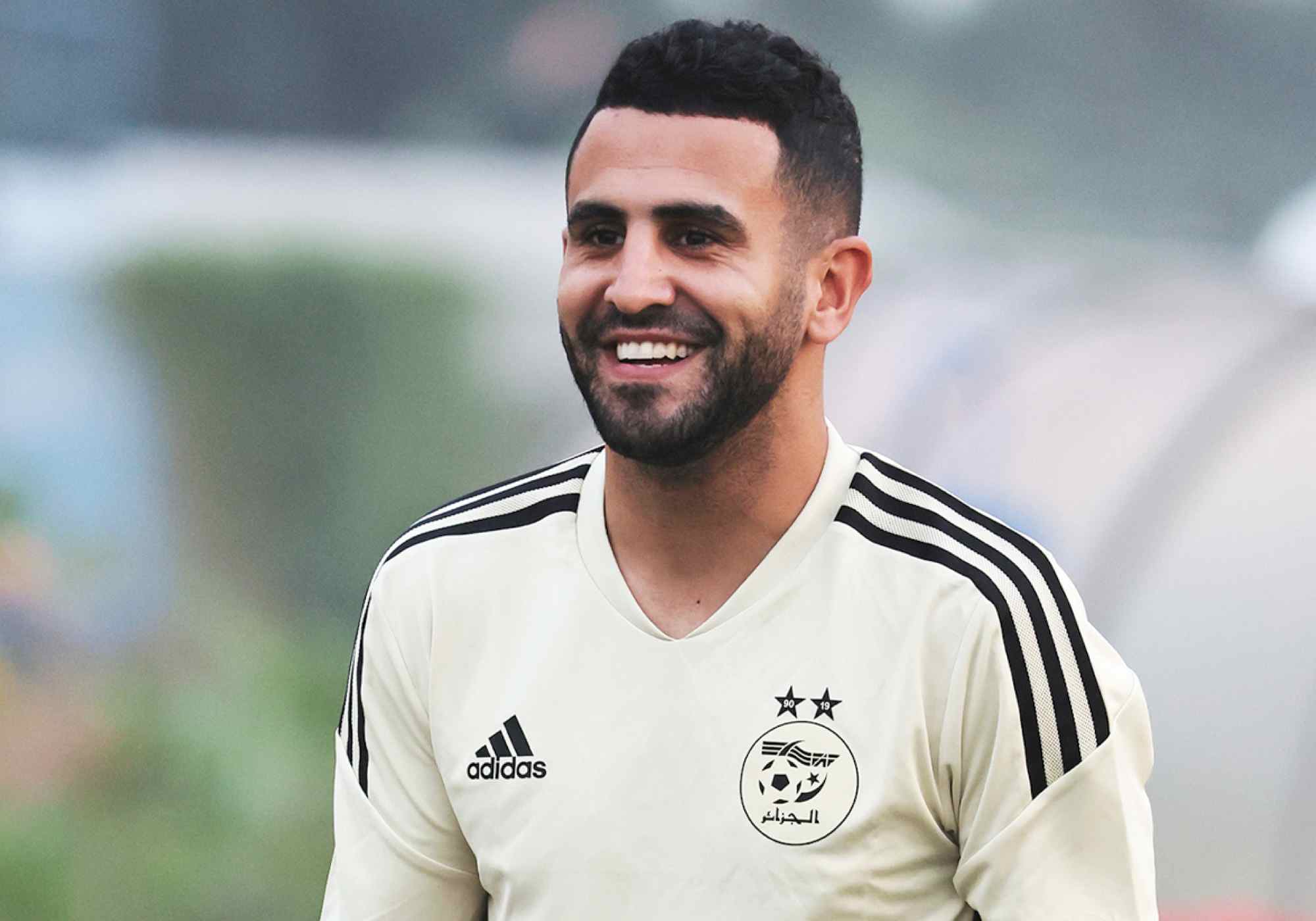 riyad mahrez dernier entrainement douala avant civ