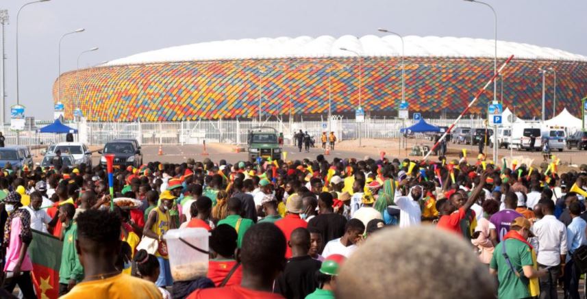 Stade Olembe cameroun public