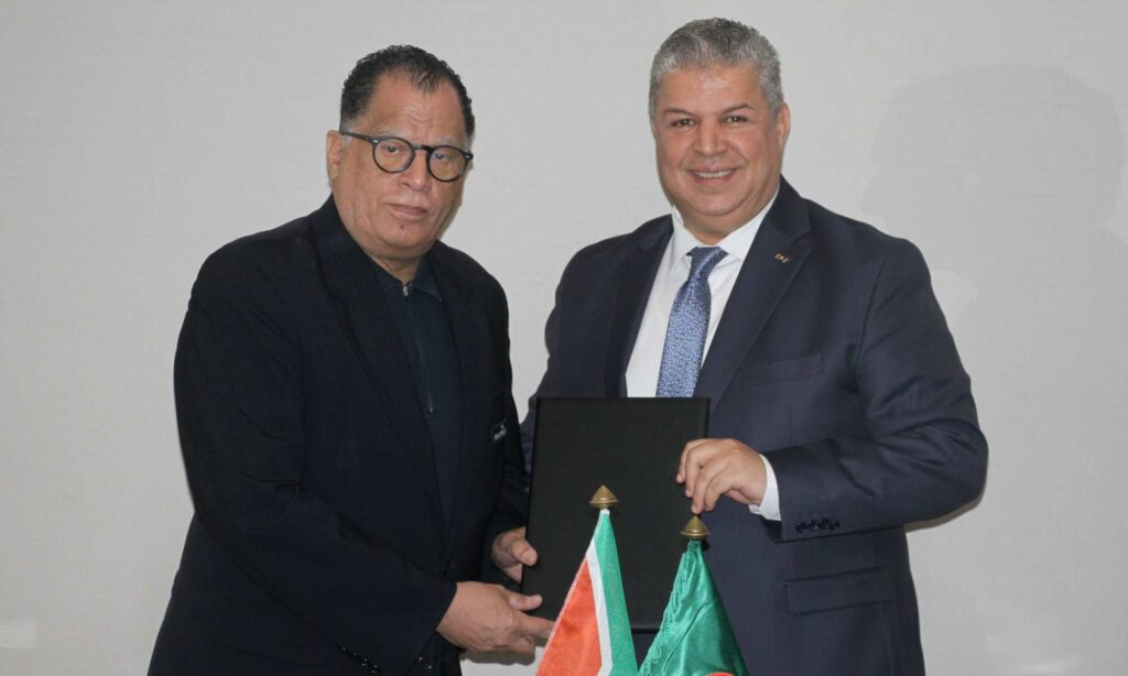 signature memorandum cooperation algerie afrique du sud amara danny jordaan maillots