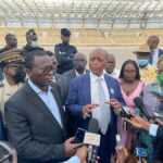 motsepe can 2023 le president de la caf simpregne de letat davancement des travaux abidjan