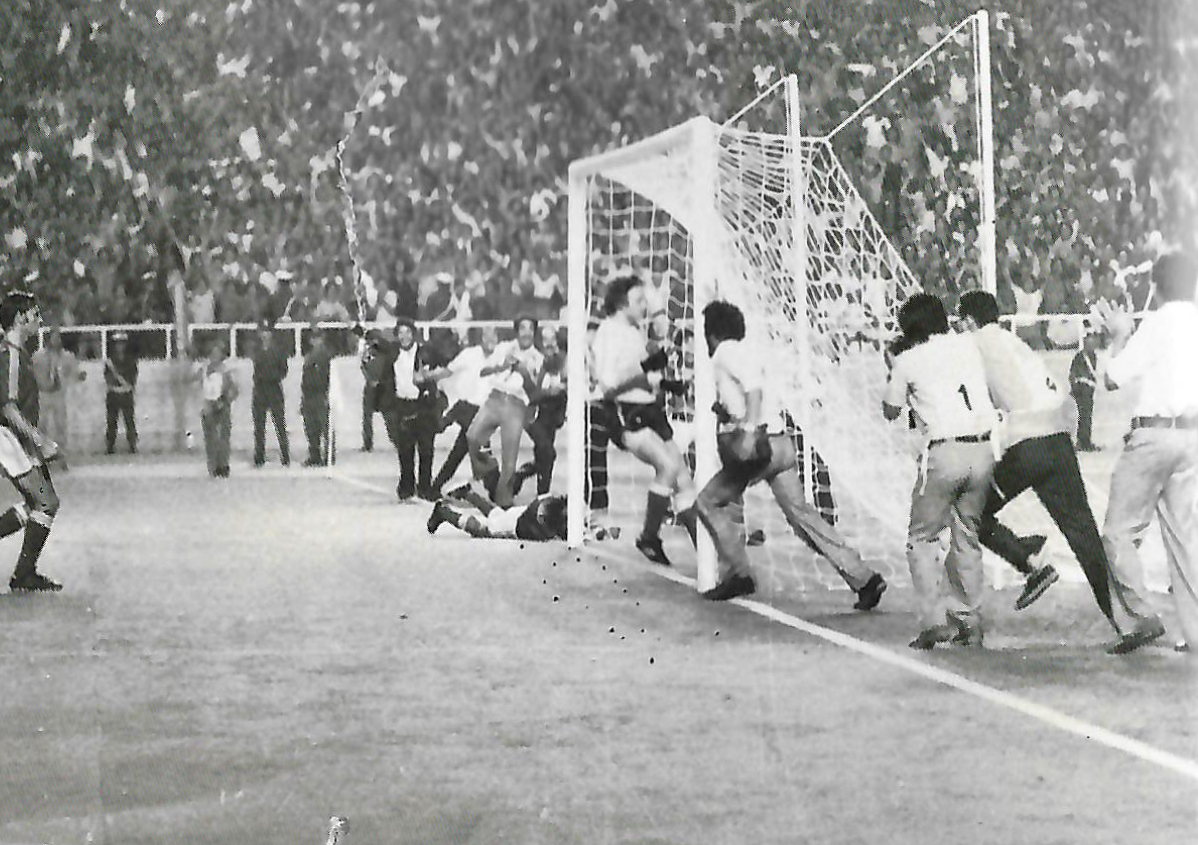 1975 betrouni but en or france algerie JM jeux med