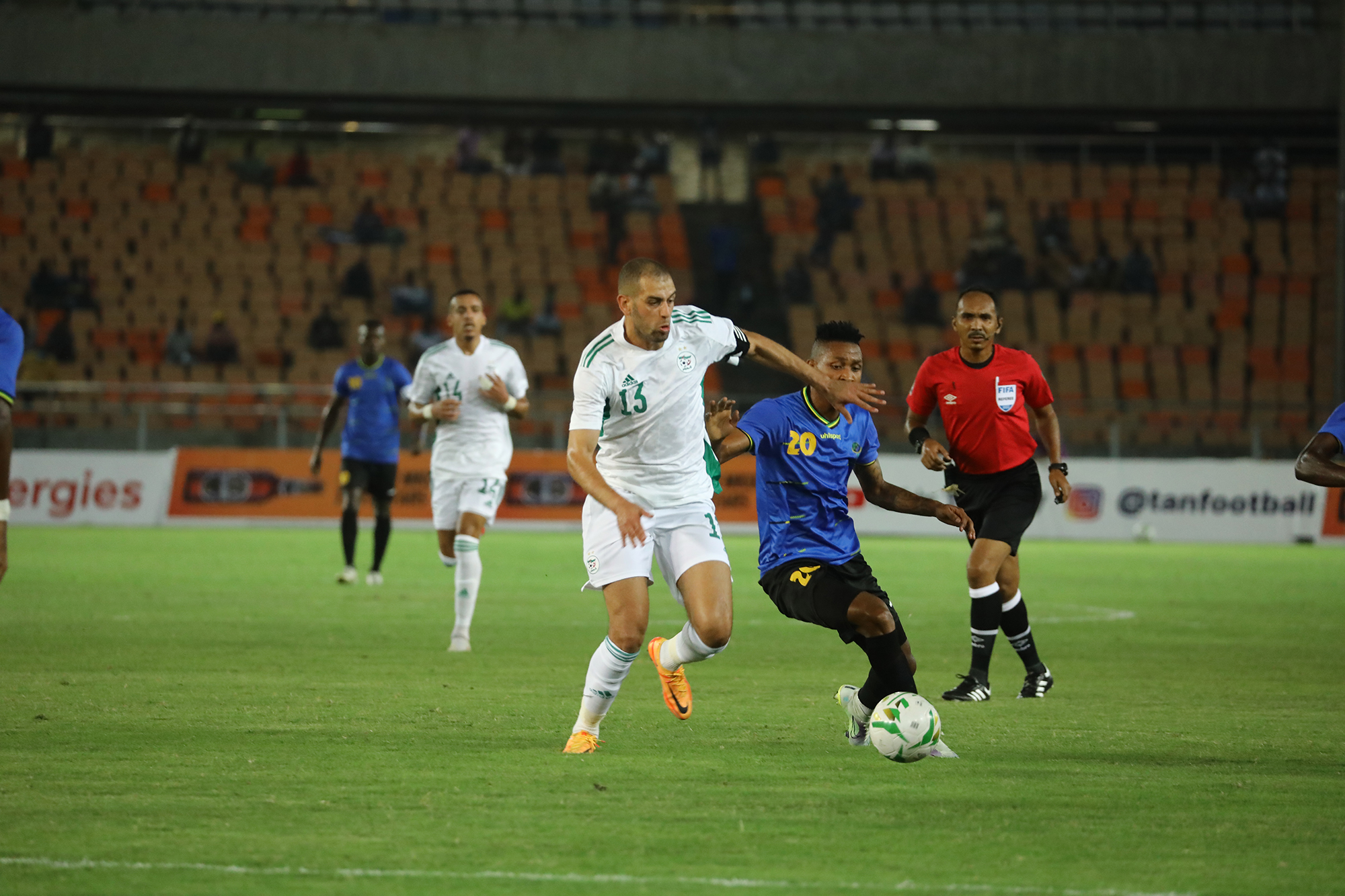 slimani capitaine tanzanie dar es salam victoire 2 0 juin 2022