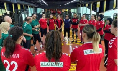 stage handball feminin groupe algerienne concentration avant jm oran