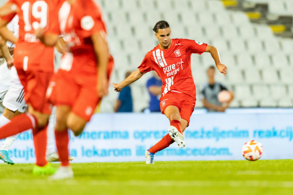 Ramiz Zerrouki voor FC Twente