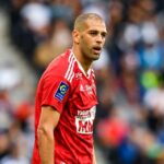 slimani gros plan brest rouge