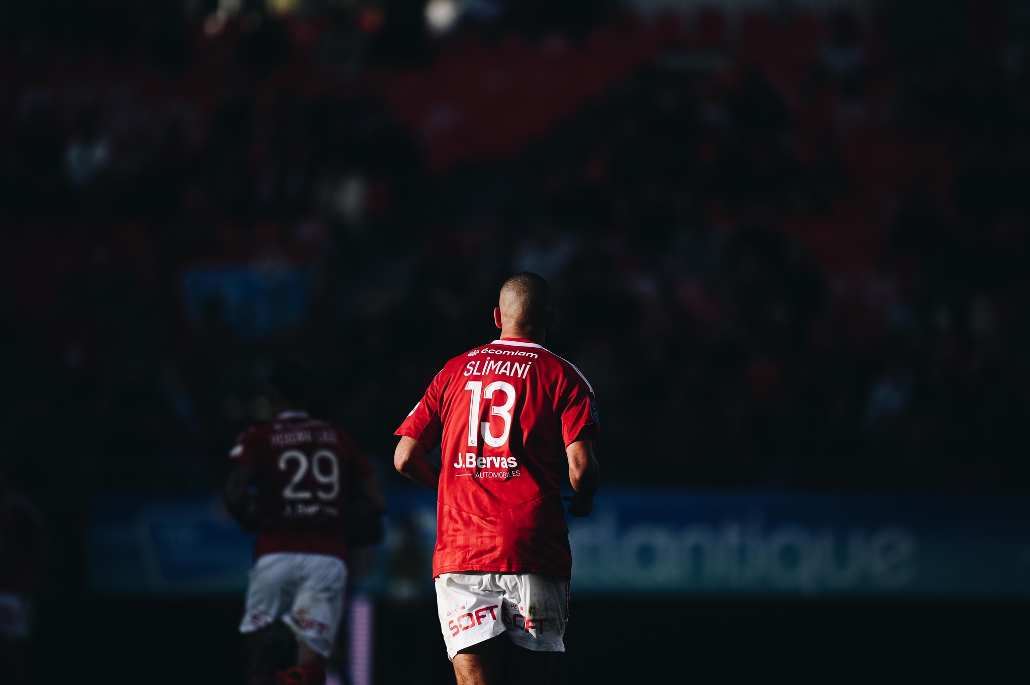 dos sombre slimani stade brestois sb29