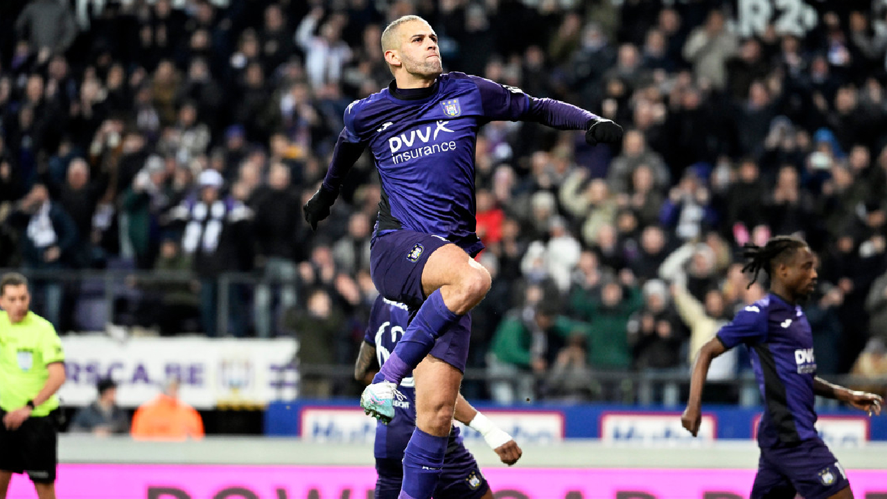 Islam Slimani