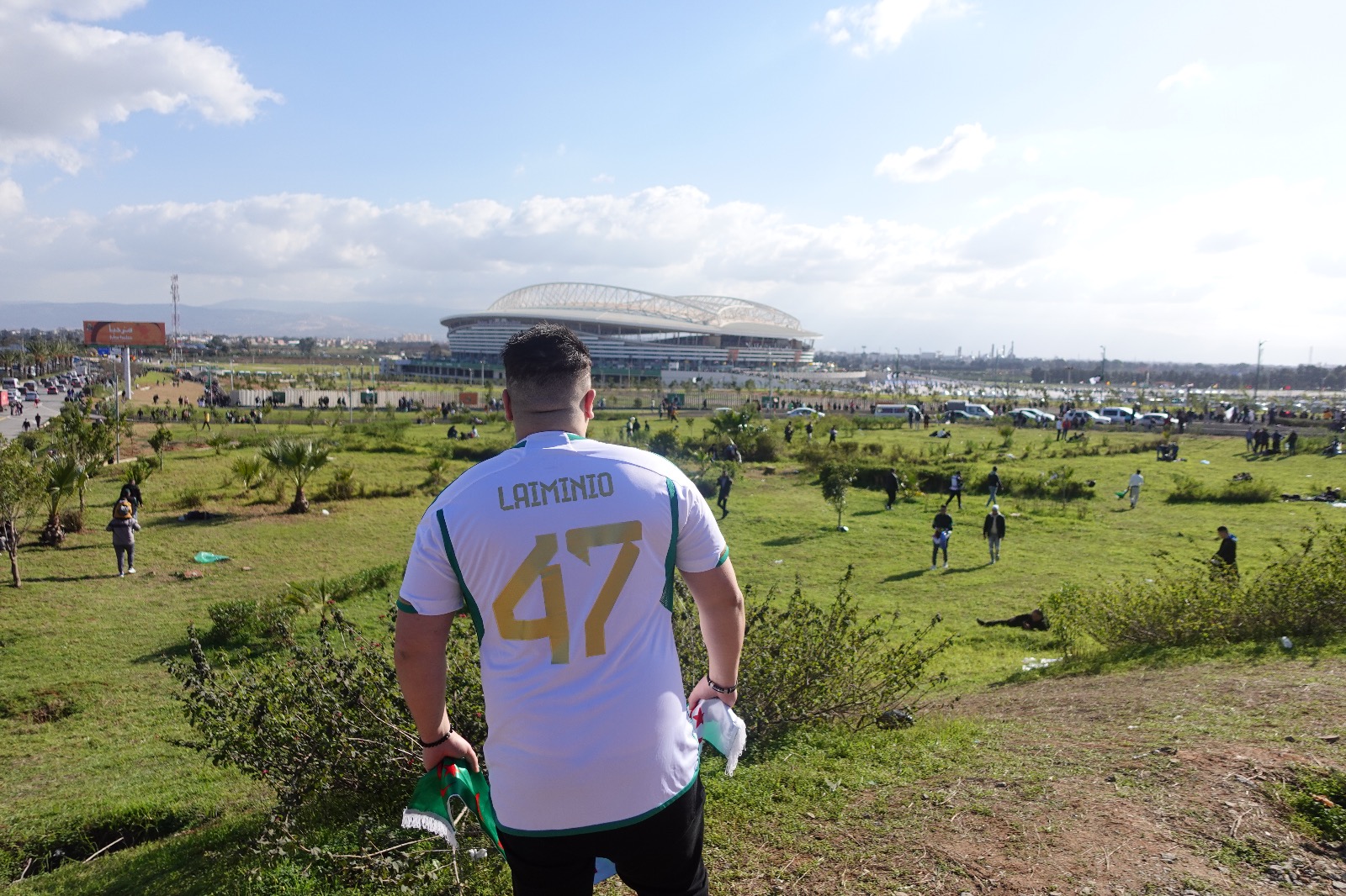 laiminio supporter fan dos baraki