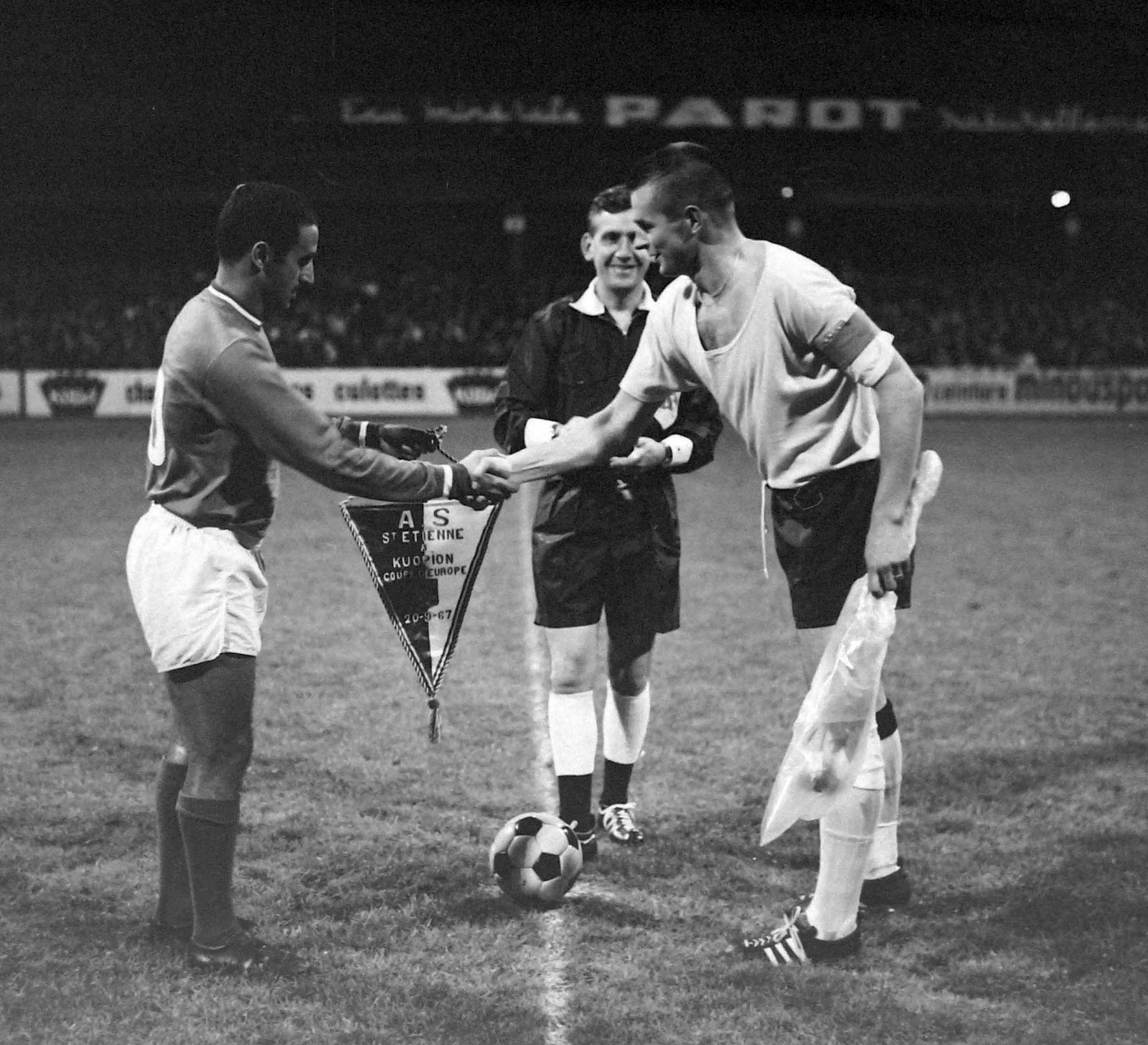 mekhloufi rachid en 1967 rachid mekhloufi est le capitaine de l asse face a kuopio en coupe d europe photo archive michel renner 1420261010